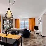 Holiday home Beachfront With Private Pool In Vela Luka