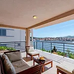 Holiday home Beachfront With Private Pool In *