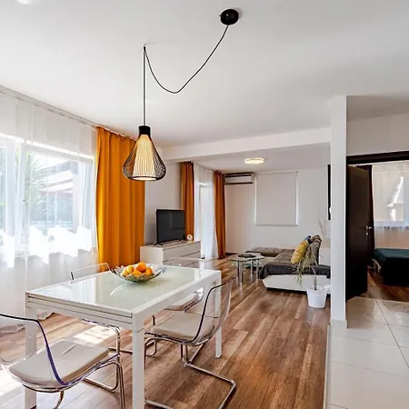 Beachfront With Private Pool In