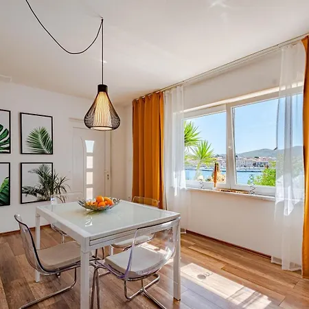 Beachfront With Private Pool In *