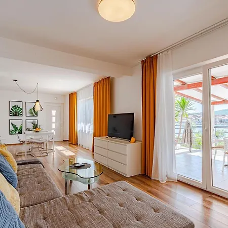 Beachfront With Private Pool In * Vela Luka
