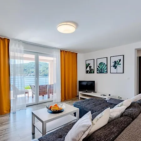 Beachfront With Private Pool In * Vela Luka