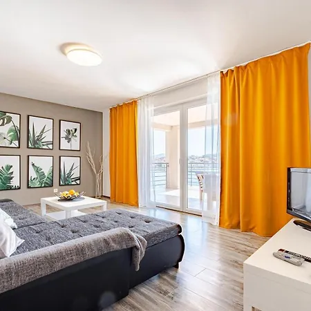 Beachfront With Private Pool In * Vela Luka