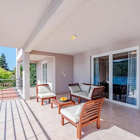 Beachfront With Private Pool In