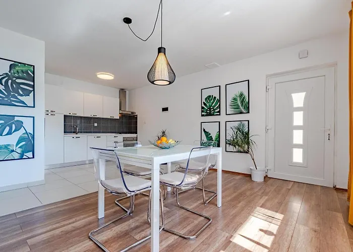 Beachfront With Private Pool In